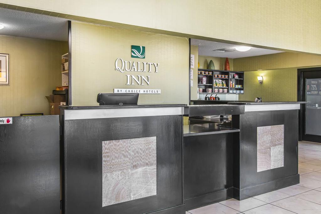 Quality - Stewart Area, Kitchenette - Pool - Guest Laundry Hotel Hinesville