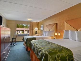 Quality - Stewart Area, Kitchenette - Pool - Guest Laundry 2*